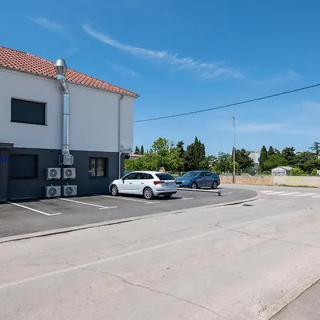 With Parking Space - 23055 Apartment