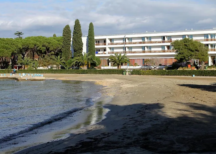 Apartament With Parking Space - 23055 Zadar