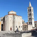 With Parking Space - 23055 Apartment Zadar