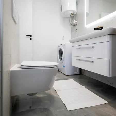 Apartment With A Parking Space - 23055 Zadar