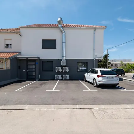 With A Parking Space - 23055 *